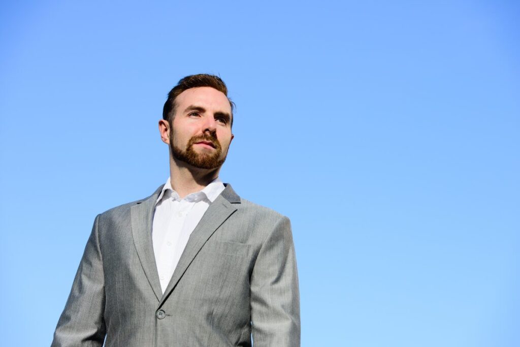 男の勝手な離婚理由とあなたが取るべき行動
男が離婚を決める理由？
何かを決心する男性