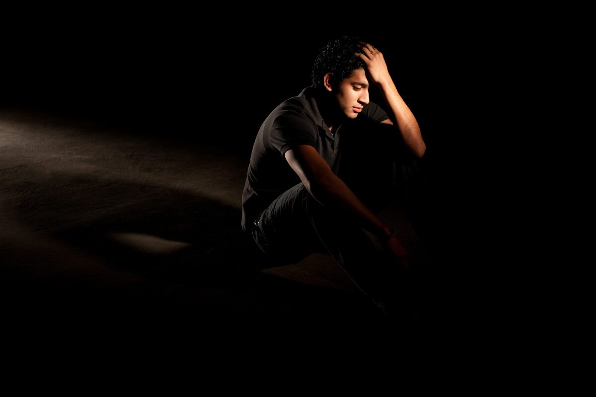 男性にもマリッジブルーはありまーす あなたがマリッジブルーに浸っている頃、彼が能天気に過ごしていると思いますか？それは二人に公平に訪れます。そんなこと考えたこともなかったあなただった場合、もしかすると彼の方が重症かも。