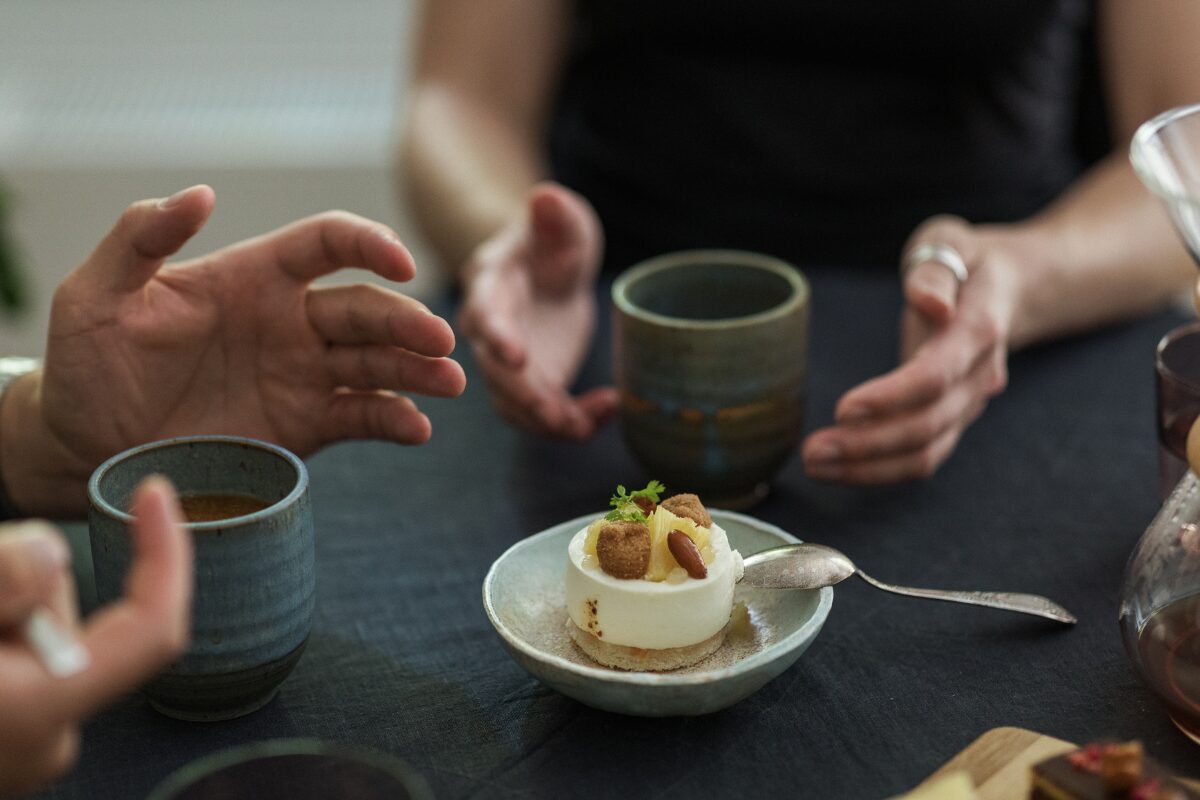 マッチングアプリ初デートの会話って？ 初回デートの会話はとても重要。分かってはいるけど、イマイチ盛り上がらないのは何故？