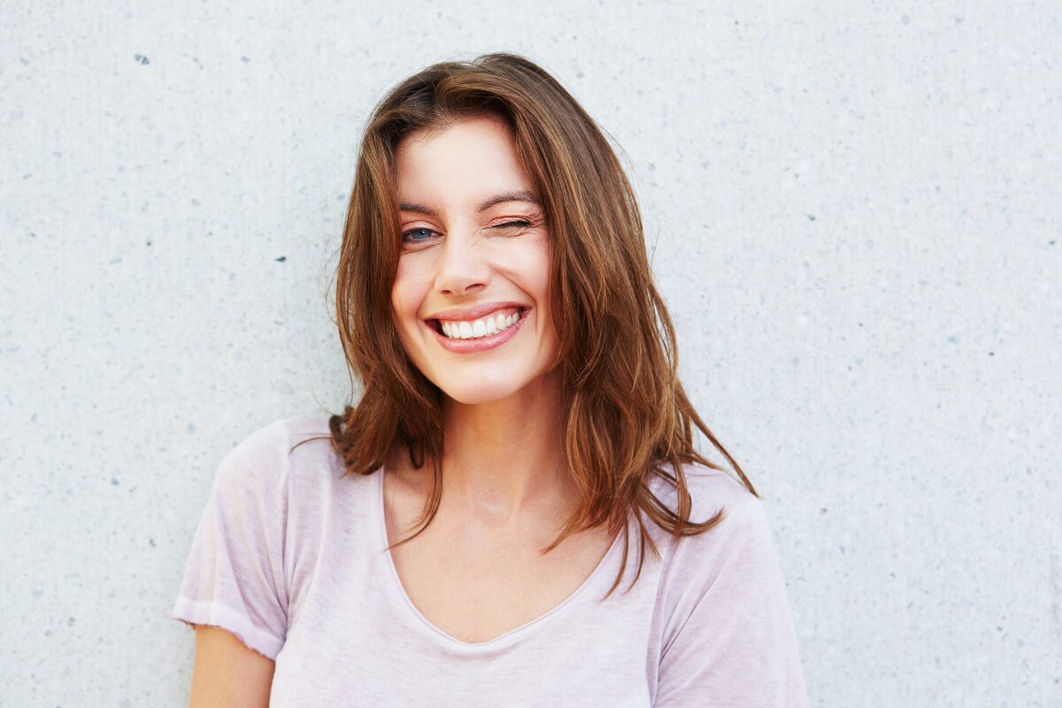 簡単に実践できる笑顔美人になるための手順 笑顔美人になるトレーニング？トレーニングって言っている時点で笑顔にならなそうなのですけど。自分に負荷をかけずに笑顔美人になっちゃう方法を教えます。