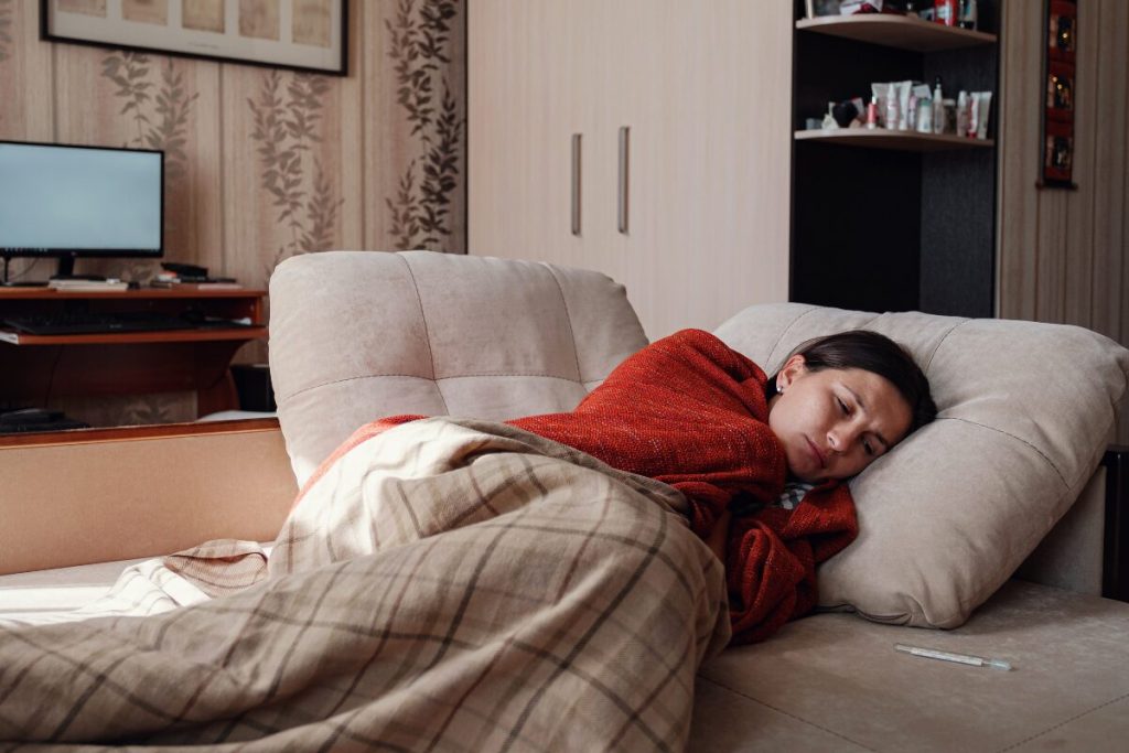 男性が思わずキュンとする女性の可愛い仕草ランキング？
仕草最弱のオンナ
病弱で寝込む女性