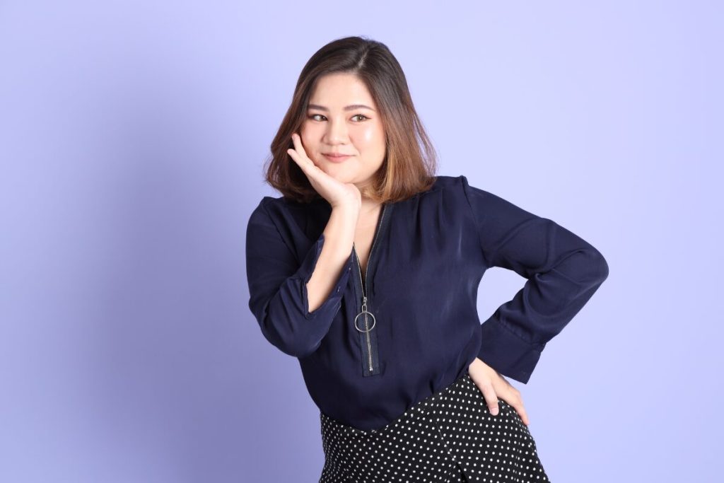 好かれたい女性の最終手段　男性の本能にうったえかける
視覚へのアプローチ
タイトな服を着るぽっちゃり