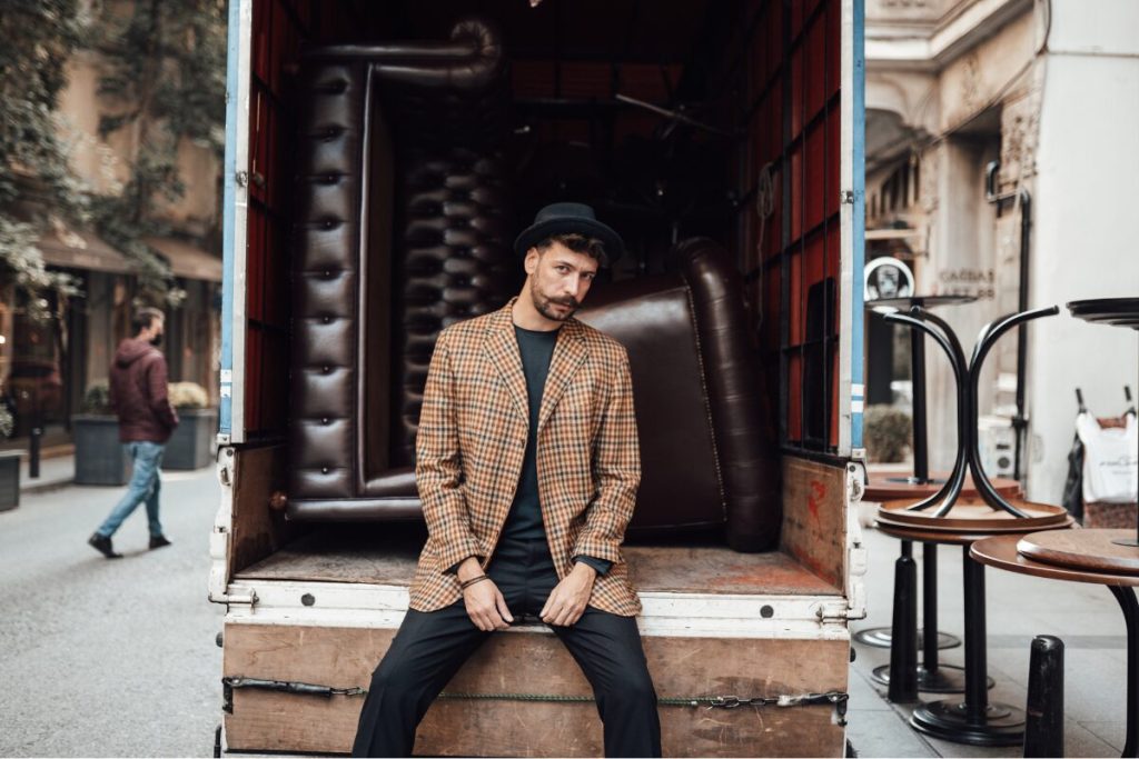 そうだイケオジになろう
服装
イケてるオジサン