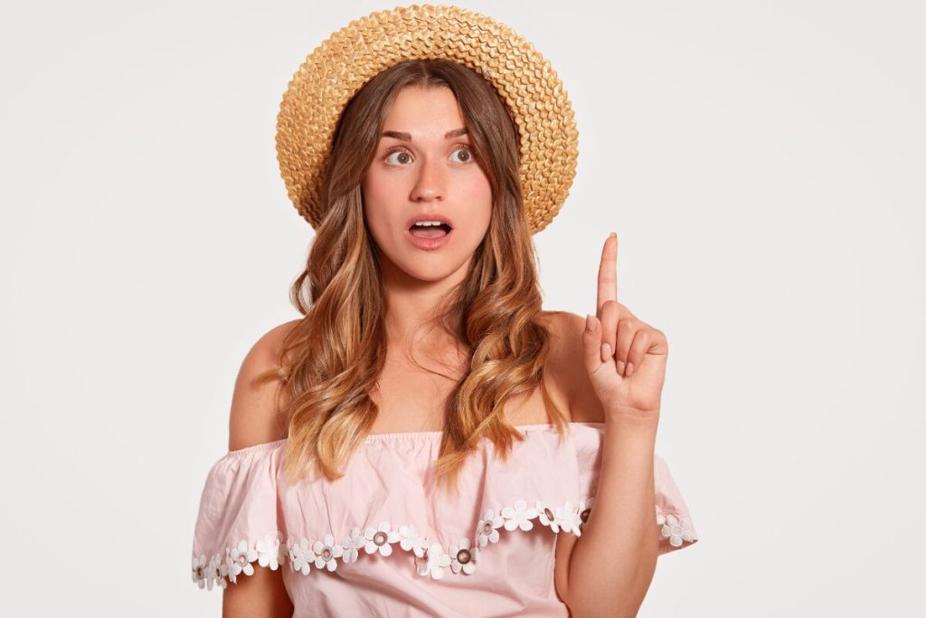 運を一週間分、予報してみました
注目する項目
注目を促す女性