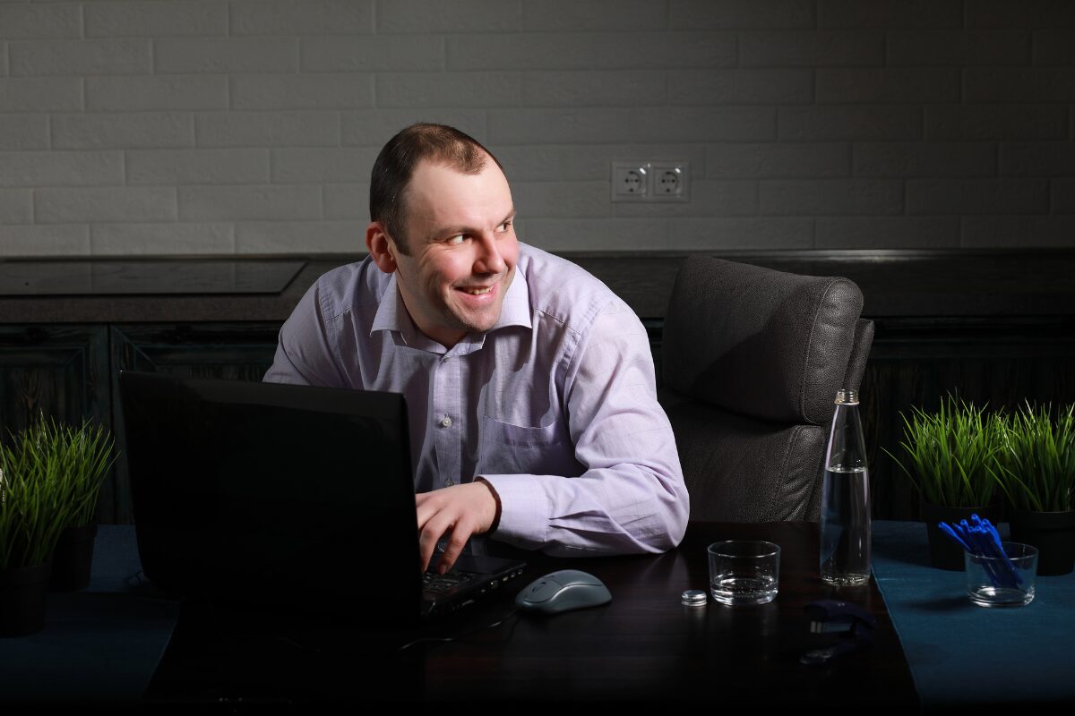 マッチングアプリにいるお会いしたくない男性たち 様々な人が登録するマッチングアプリ。今回は皆さんの体験から特に変わった男性をピックアップして紹介します。