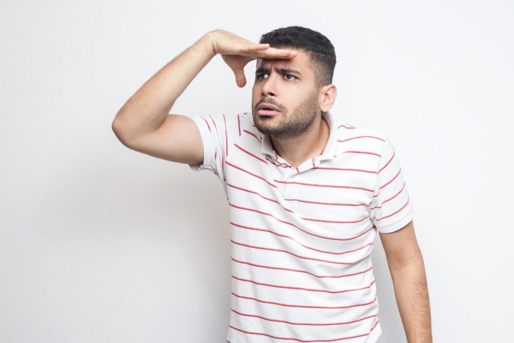 一人旅のススメ
どこへ?
行先を探す男性