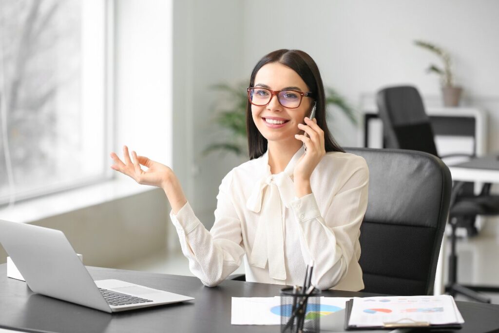 カロリーってやつは！
生活での消費量
仕事中の女性