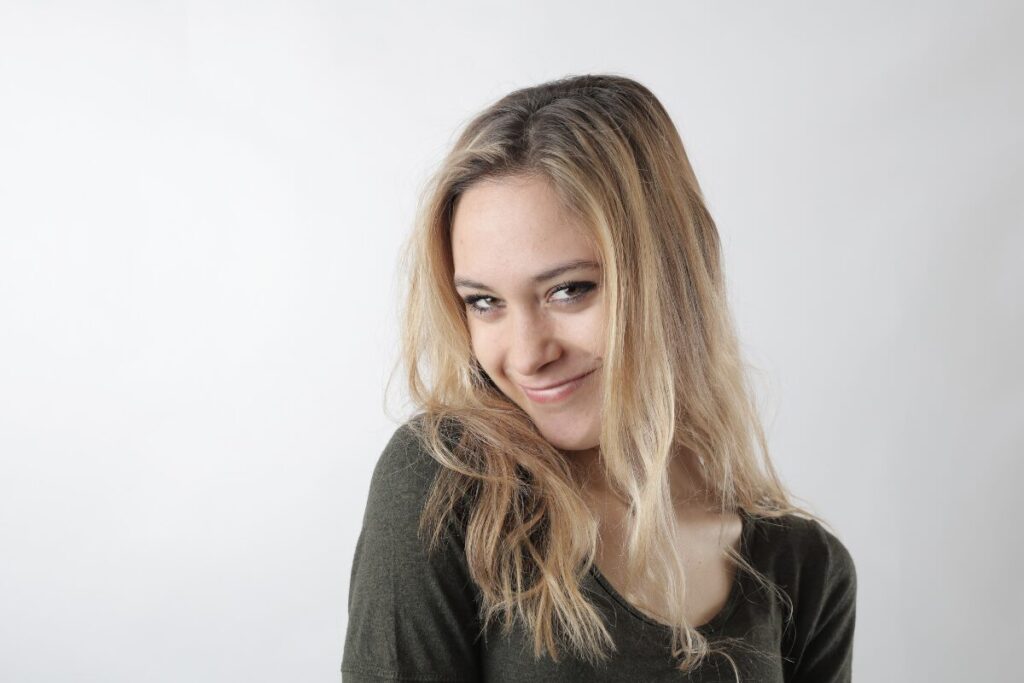 もう罠をしかけるしかない！
釣らずに魚を手に入れる
何かを企んでいる女性