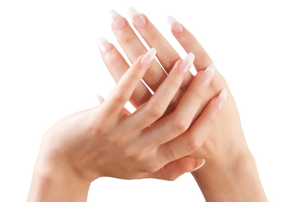 立てば芍薬、座れば牡丹
とどめの指先
美しい指先