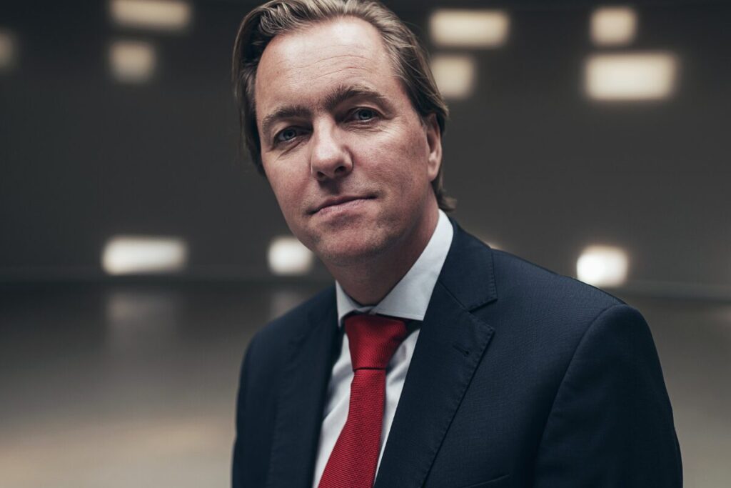 勘違い男に要注意！しつこい男性をスパッと遠ざけるには
しつこい男の典型的な特徴と性格
しつこそうな男