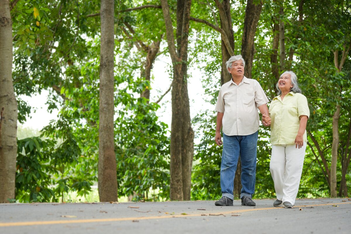 仲良し夫婦！理想の結婚生活の作り方 いつまでも仲の良い夫婦でいたい。これは夫婦なら誰もが思っていることです。しかし多くの夫婦が、仲が悪いとも良いとも言えないような関係に陥っているのも事実です。 今回は仲良し夫婦について調べてみました。
