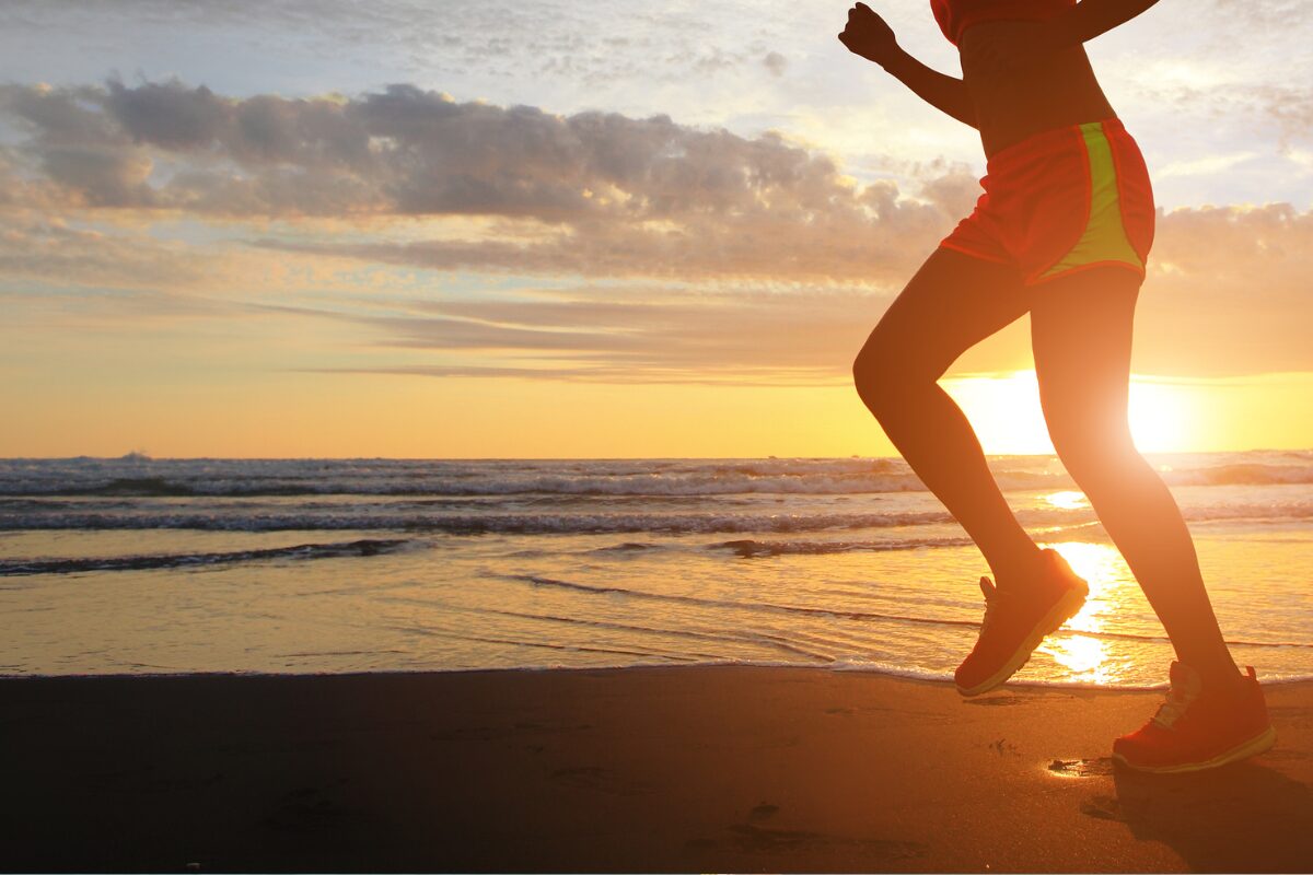 危険からいち早く逃げる完璧なスタートダッシュ あなたの身にいつ危険。危険を避けるための方法はいくつかありますが、最も原始的で最も基本的な行為が逃げるということ。今回は逃げるための第一歩のお話。