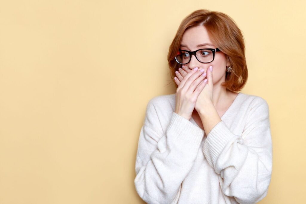 護身術なんてやめて！本当に使える女性のための防犯術
身の危険を感じたことありますか？
怯える女性