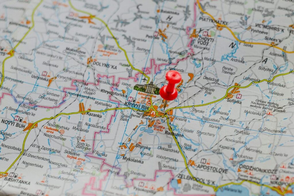 街は危険がいっぱい！犯罪が起こりやすい場所と時間
犯罪が発生しやすいホットスポット
ピンが刺さった地図