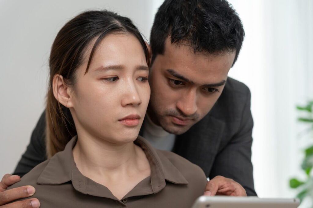 それでも旦那と別れたい
共依存・洗脳
依存しあう夫婦