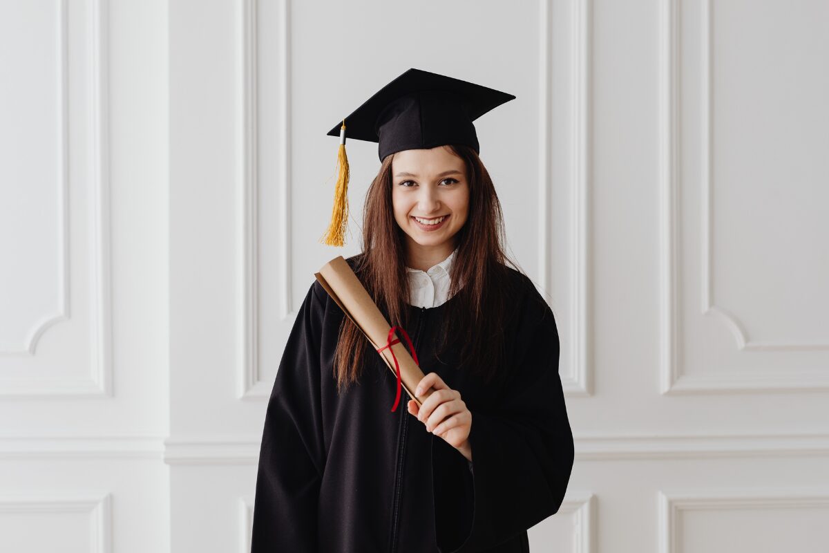 マッチングアプリを早く卒業したいなら なかなか良い人と巡り合えないマッチングアプリ。もしかすると今まで出会えた人の中にあなたの将来の伴侶がいたのかも知れません。