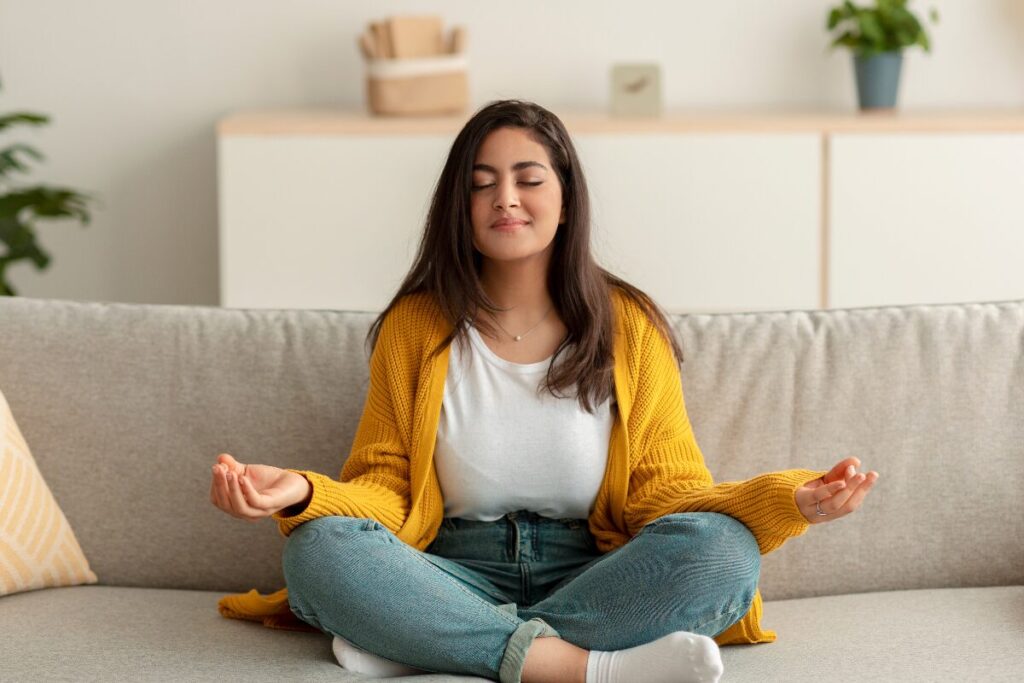 ロクデナシを引き寄せるオンナ
私は平気と言い切れる?
瞑想する女性