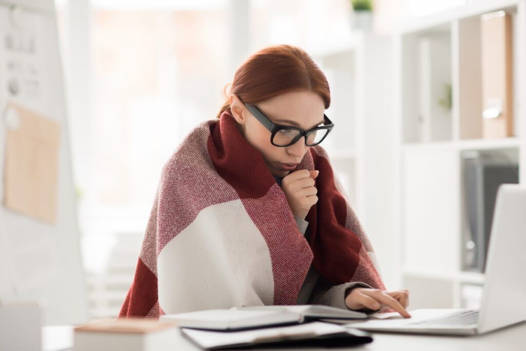 恋人たちのイルミネーション
ちょっとした準備
完全防寒の女性