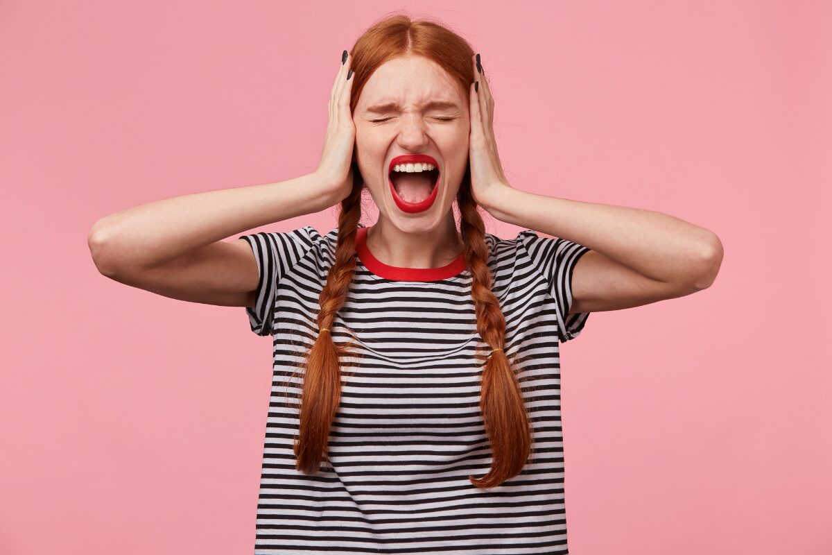 HSP敏感すぎる心を持つ人の特徴 発達障害や精神的障害の研究が進んだ現代、頭文字の略語が症状として一般にも認知されはじめました。興味ない人からすれば何が何だか分かりません。それは病気なの？単なる状態なの？今回は昨今話題のhspについてちょっと掘り下げてみました。