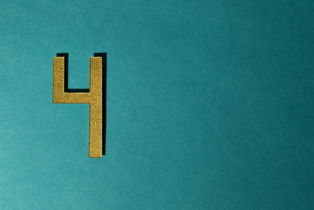 冷え症でこごえているあなたに
冷え症の種類
数字の4