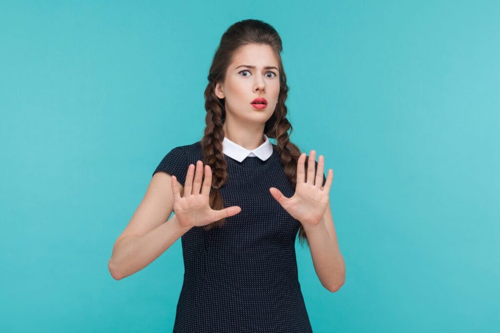 結婚式はした方がいい！
結婚式？挙げませんけど？
拒絶する女性