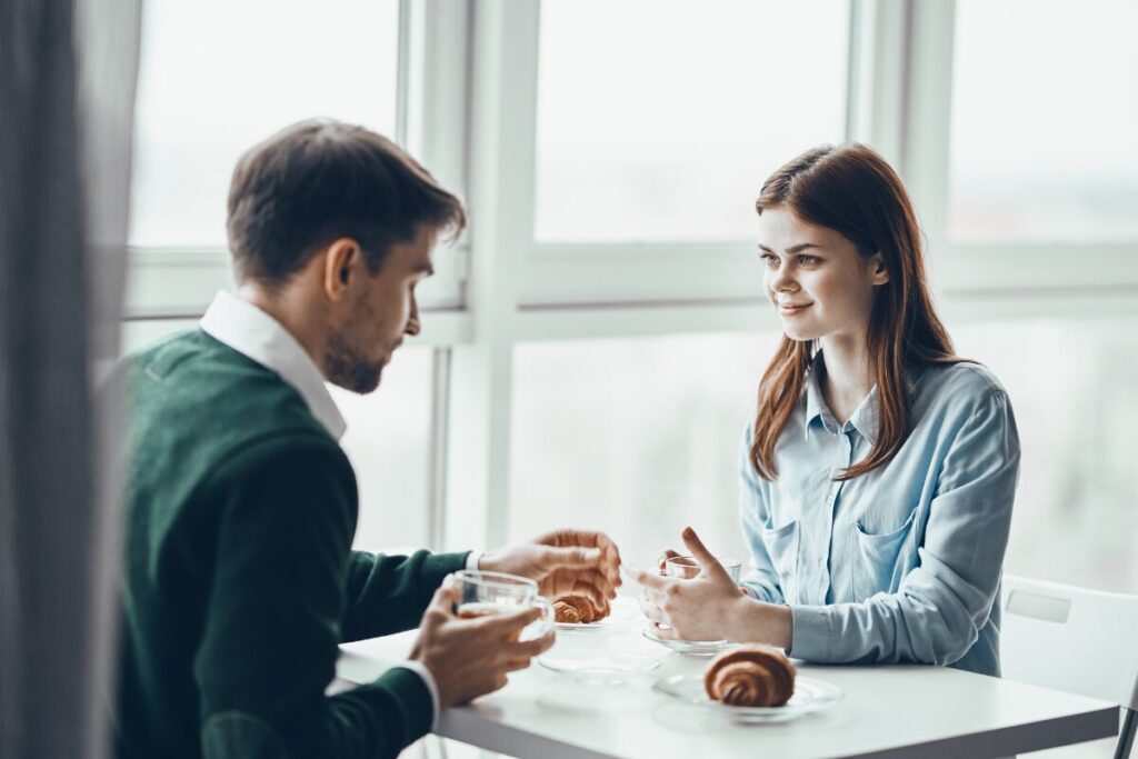 結婚相談所が開催するイベントに参加してみました
参加者の感じ
さえない感じの男女