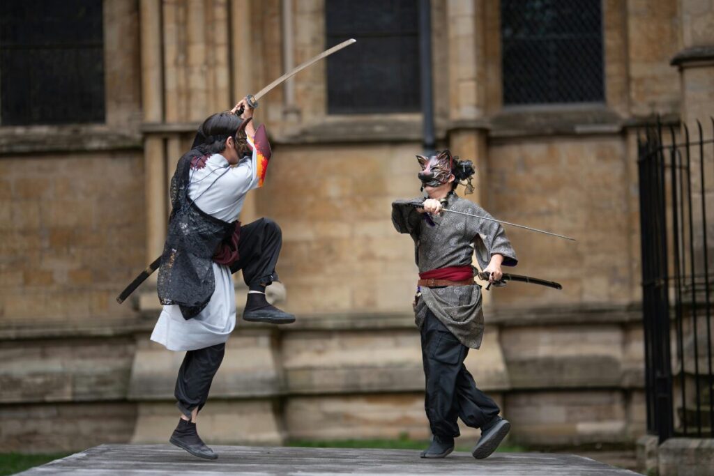 初回デート　オンナの心得
切る行為を禁ズ
刀で戦う二人