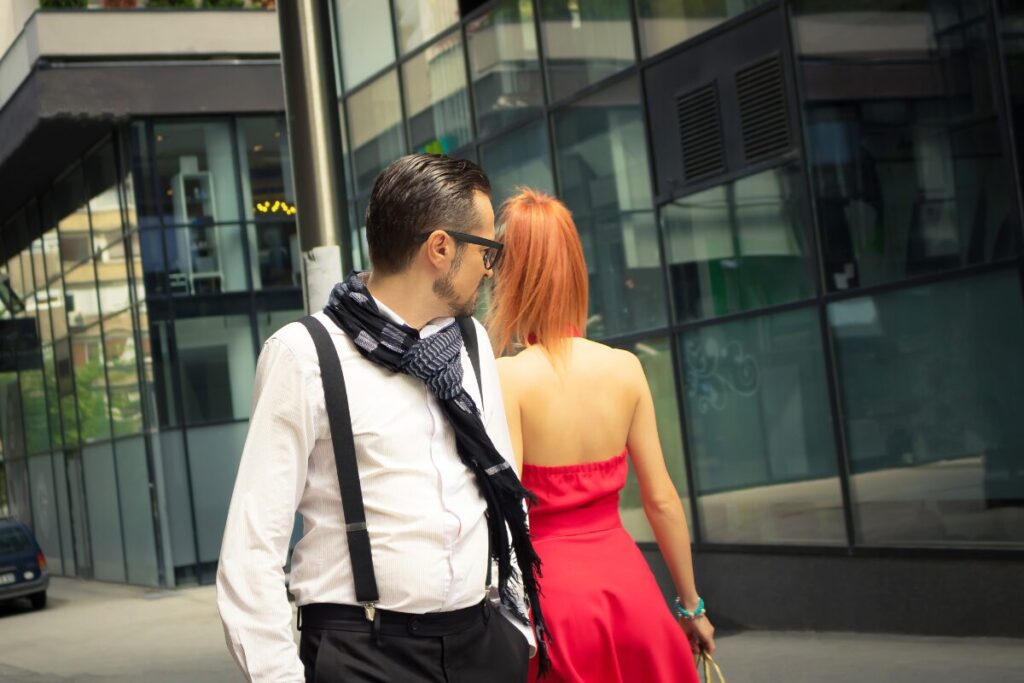 お見合い参加してみました　の、その後
すれ違いのはじまり
すれ違う男女