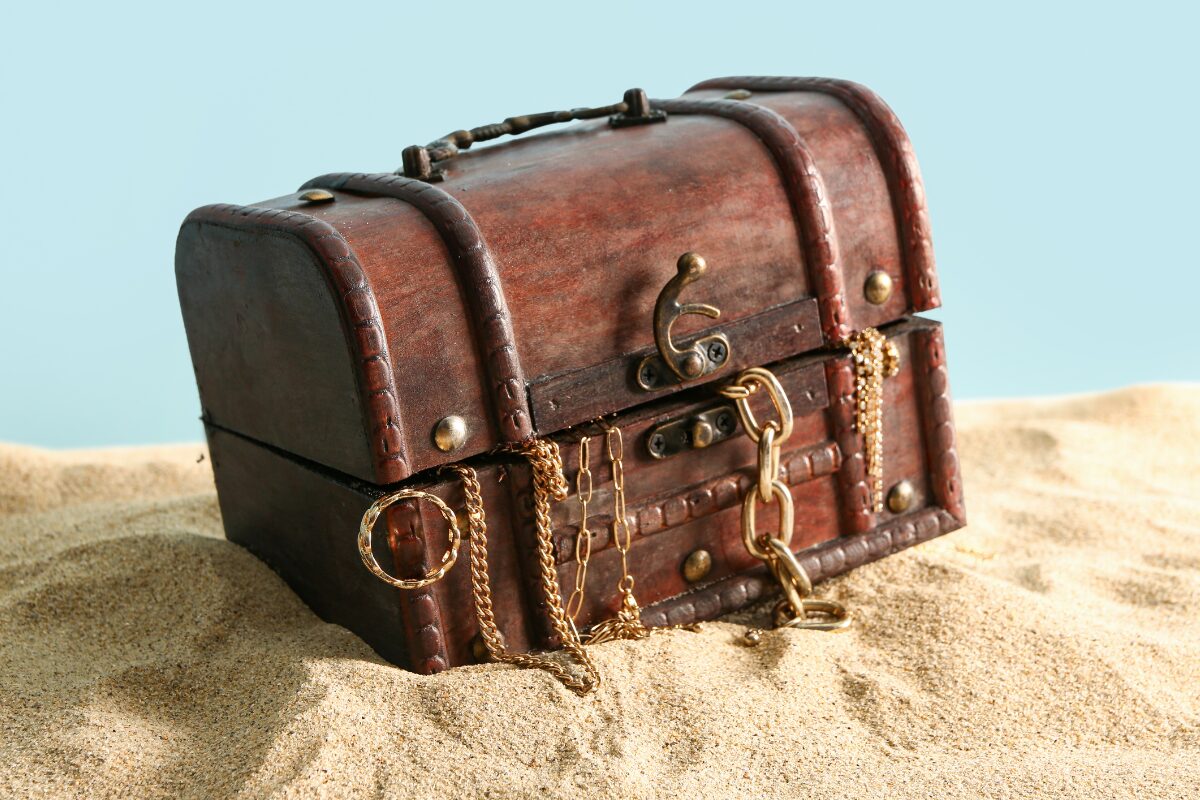 愛の言葉を探して 愛の言葉は難しいものです。直接言うのは照れくさく、言い過ぎれば重みがなくなり、全く言わなければ伝わらない。大切な人に伝える大切な言葉を探してみませんか？