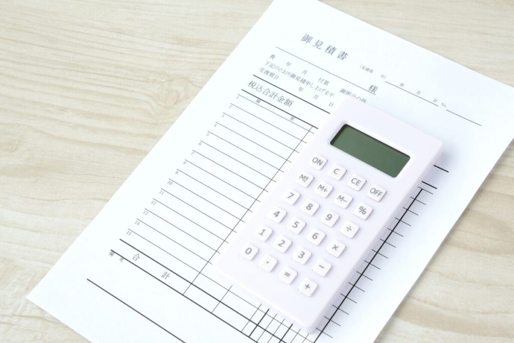 口コミで評判のPIO探偵事務所に探偵のお仕事について聞いてみました
費用に関して
見積と電卓