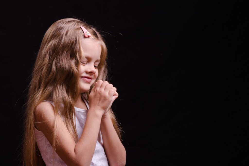 ウェディングドレス、何歳まで着られる?
幼い頃からの夢
夢見る少女