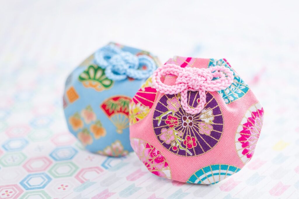 幸せのブーケを胸に
お守りです
お守り