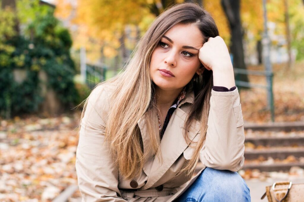 元彼の結婚式には葬送のウェディングベルを鳴らして
大人対応にも限界あるでしょ
憂鬱な女性