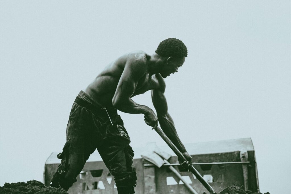 何人も他人の命を奪ってはならない
違う国の人と共に生きる
外国人労働者