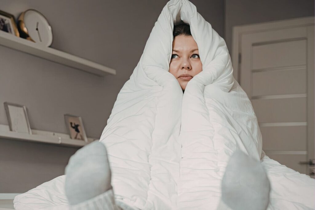 婚活で上手くいった女性に聞いてみました
どこまで被ったの？
頭から布団をかぶる女性