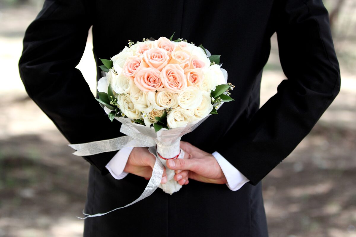 恋愛体質の男 私、恋愛体質なの。と素敵な女性が言うなら分かりますが、世の中には明らかに恋愛体質の男性も一定数存在しています。彼等は特にモテるというわけではなく普通の人です。さて、あなたの彼氏はどうですか？