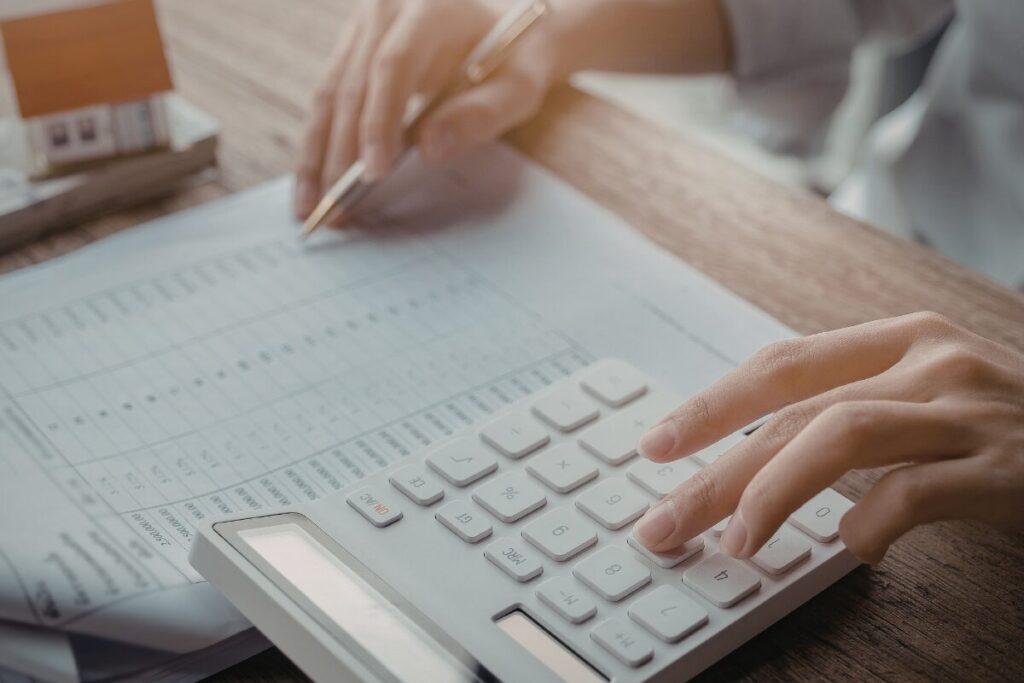 結婚に求めるものは安定?
それ、本当に安定?
計算する女性